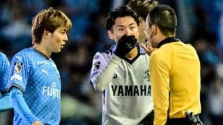 「審判団の音声は貴重だな！」川崎vs磐田でのPK判定時の、主審とVAR審判団の「会話映像」に称賛！「こういうのどんどん公開してほしい」「VARの音声凄い、、、」の声