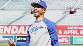 552億円契約なのに“バイト店員”　チキン売るベッツが馴染みすぎ「シフト入ってる」