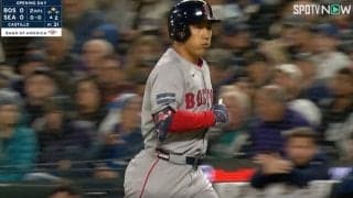 吉田正尚の2年目は大丈夫か…？ 凡退直後に見せた一瞬の“微妙な表情”にファン騒然 「ズボンの上げ方が足りない？」「外野を黙らせて欲しい」