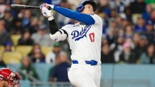 大谷翔平、開幕からの連続試合安打3でストップ　好機で併殺もド軍2連勝…真美子夫人も観戦