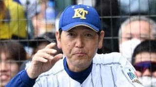 健大高崎・青柳監督、初優勝で「OBの顔が浮かんで涙」　センバツ