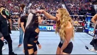 “鬼滅大好き”女子レスラー、ド派手衣装で「うわ、強烈」ブチギレ張り手炸裂 11人大乱闘の口火切る一撃に「ビンタえぐw」ファン騒然