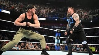 お騒がせYouTuberボクサー、“狂気の”右拳で人気レスラーを失神KO 突如乱入→卑劣な一撃に場内騒然