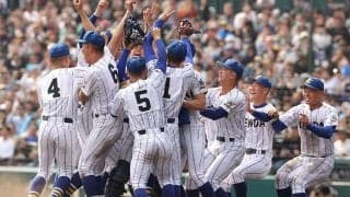 バスだけ立派で「バカにされた」　創部から22年…陰で支えた運転手の涙「本当に弱かった」