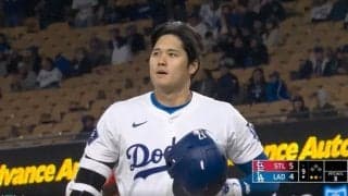 何かがおかしい… どうした、大谷翔平？ フルスイング三振後、ベンチへ戻る姿にファン騒然 「ちょっと休ませてあげて」「いつもの大谷さんが戻ってきて欲しい」