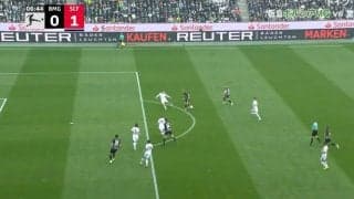 一体、何が起こった…！? 堂安律が“天才的バックヒールパス”を炸裂した瞬間　日本代表の10番が魅せた“実質ゴール”の技ありプレー