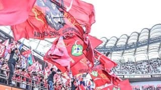 「おじさんホイホイエンブレム！」J1鹿島の「4月1日限定エンブレム」にファン反応！「いやワロタ」「まさかのコラボ」などの声