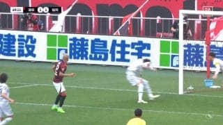 「完全にハンド」「手畳んだやろ」浦和・前田のシュートが腕に当たってハンド→PKの判定にファンは意見分かれる「これはかわいそう」「厳しいけど仕方ない」