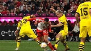 レフェリーが“誤審”を謝罪…「レッドカードだろ！」天才ドリブラーが“足裏ラフプレー”で悶絶した悲劇の瞬間「完全に踏んだぞ」「ムシアラになにするんだ」ファン激怒