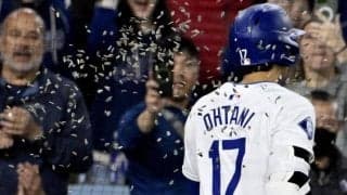 今年は兜じゃなくヒマワリの種!? 大谷翔平を祝福したド軍同僚の“手荒い歓迎”が話題に「ようこそショウヘイ」「最高だ」