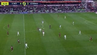 「ブラボー！」南野拓実の巧みな“カンフーキックパス”が決まった瞬間　まるで曲芸なハイキックポーズに「好調さがボールタッチから伝わる」