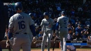 やっぱり、やるなお前！大谷翔平、2試合連発にベッツ、フリーマンが連続祝福タッチの感動シーン