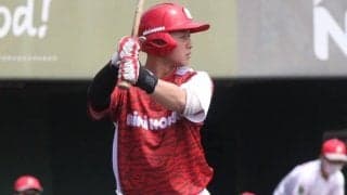 先輩と2人部屋、早起きに洗濯…父も覚悟「大変な方がよい」　子どもの“真の守り方”