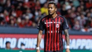 札幌FW鈴木武蔵が幼少期の写真と共に父の他界を報告「大人になってから彼に会いたかった」