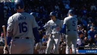 大谷翔平が愛されまくっている…！ ホームラン後のチームメイトたちの祝福がヤバすぎると話題に 「マスコットじゃん」「信じてたんだろうな」