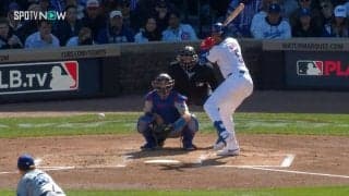 こんなの打てねぇよ！全米で話題、山本由伸の“ヨーヨーカーブ”に思わず見せた打者の呆れ顔