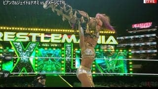 驚異の女子レスラー「腹筋割れてますよ…」 衝撃ムーブ連発の圧倒的フィジカルに騒然