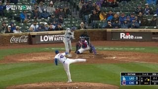 大谷翔平、外野を襲う痛烈打球で「カモメ追い払い打法」発動！