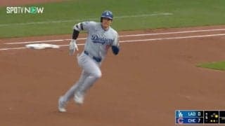 一体、何が起きた…！？ 大谷翔平に一瞬でも隙を見せたらヤバすぎると話題に　カブス・鈴木誠也の痛恨の“捕球ミス”で一気に三塁まで到達