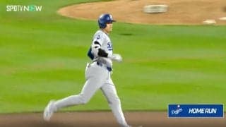 え、入ったの！？ 大谷翔平、自分で打ったホームランにビックリ…？　第3号逆方向弾で走りながら見せた一瞬の“表情”にファン騒然 「マジかｗ」「本人ビックリ弾」