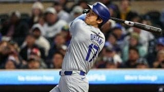 小声で漏らした「ウソだろ…」　大谷翔平に元MVPも唖然…敵地マイクが拾った“本音”