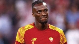 307日ぶり復帰のエイブラハムに各方面から祝福、ローマ戦控えるミランの選手も