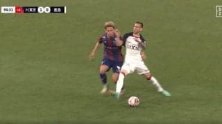 「ファウルは厳しいだろ」顔に手を当てられたのにファウル→FK？1点で結果が変わる後半ATに起きた転倒シーンが物議「これは難しい」