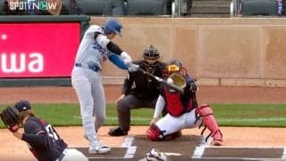 一体、何が起こった…！？ 大谷翔平、もはや意味不明すぎる　突然バットが出てくる“異常な速さ”のスイングスピードにファン騒然 「化け物だな」「打撃はパワー」