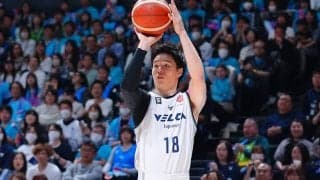 長崎が敵地で佐賀との大接戦を制す…攻防両面で活躍見せた馬場雄大が18得点8アシストと躍動