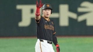 岡本和真の“衝撃打”は「大谷翔平を思い出させる」　8年前の伝説が再脚光「凄かった」
