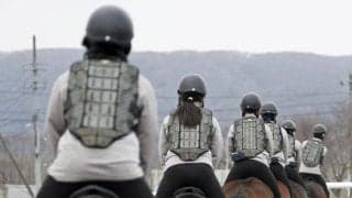 ホースマンとしての第一歩 育成調教技術者養成研修の修了式が行われる