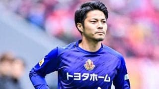 【10人で磐田に勝利した名古屋。36歳GK武田洋平の、ただの代役ではない存在感(1)】MF米本拓司が「本来ならセカンドキーパーじゃないぐらいのポテンシャル」と話す揺るぎない信頼感