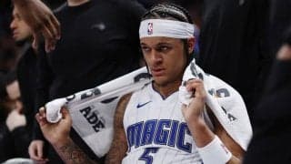 昨季の新人王バンケロ擁するマジックが4シーズンぶりのプレーオフ進出