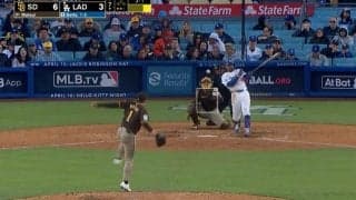 球場騒然！パドレス・松井裕樹がヤバすぎる… メジャー強打者が打てない　エグい内角球でMVP男ベッツをあっさり仕留めた瞬間  「だから言ったろ」「過小評価してたの誰？」