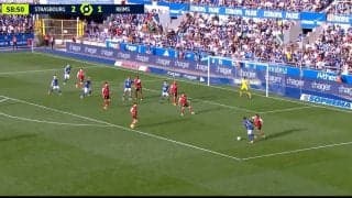 キレッキレだな！中村敬斗が粘りの“10秒対決”に勝利！相手の攻撃を封じ込める執拗ディフェンス発動、激しすぎる切り替えしに完全対応する壮絶マッチアップの瞬間