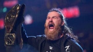 プロレスファンだった少年が、WWE王者になって25年ぶりのホーム凱旋 プロレスの醍醐味は「人生模様」だ【塩野潤二アナ連載＃7】