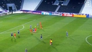 「奇策すぎるw」U-23中国代表の“秘密兵器”に騒然！ 201センチのGKがFW起用され“圧倒的な高さ”を見せつけた瞬間「若島津健かよw」「初めて見たかもしれん」「マジか」