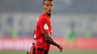 フランクフルト、ベテランDFチャンドラーと2025年まで契約延長