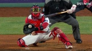 打者がブチギレ！ ボールが目の前で消えた？曲がりすぎてバットに当たらない… 世界最強レベルの“魔球”がヤバすぎると話題に 「ブーメランw」「無双だろ」