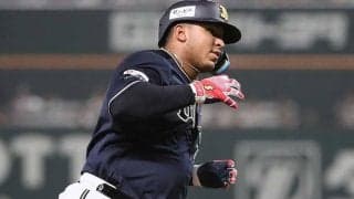 乱れ飛ぶ13本塁打「絶対今日ボール変わった」　歴史的な投高打低も…急な変化にSNS騒然