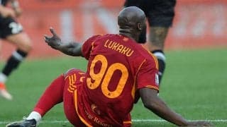 ELミラン戦で負傷交代のルカク、重傷は回避で筋肉系の損傷か