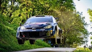 WRCクロアチア：トヨタはエルフィン・エバンスが首位タイで初日を終える