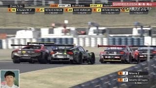 いや、ぶつかってる！残り2周で壮絶ドッグファイト勃発 「密です！」タイヤ同士がぶつかり合う「大混戦」にファン大興奮