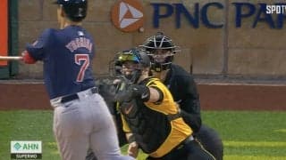 球場騒然！ レッドソックス・吉田正尚の死球がヤバすぎると話題に　どこまでボールが飛ぶんだよ… ファン騒然 「音が生々しすぎる」「ガードなかったら相当ヤバい」