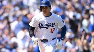 大谷翔平は「髪切ったのかな？」　数時間後に“変身”…儀式でチラリ「すっきり」