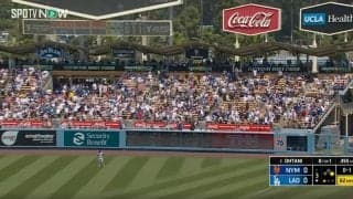 球場騒然！ 大谷翔平の特大アーチで“異変”が起きた…！？ 外野手のリアクションがヤバすぎると世界中で話題に 「カッコ良すぎるだろ」「粋な演出」