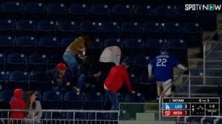 放送事故レベル！ 大谷翔平のホームランでファンが大変なことになる　ボールをキャッチ→大暴れしすぎて世界中で話題に 「動けなくなるw」「美しすぎるDBZ」