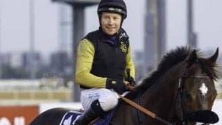 T.オシェア騎手がJRA初勝利…「アリガトウ」