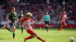 堂安が先制点を演出も10人のフライブルクが下位相手に逆転負けを喫す…【ブンデスリーガ】