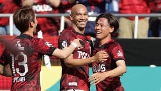 浦和が名古屋撃破で3戦ぶり白星！ 今季初先発の安居が先制点…僅差の接戦モノにし勝ち点3【明治安田J1第10節】